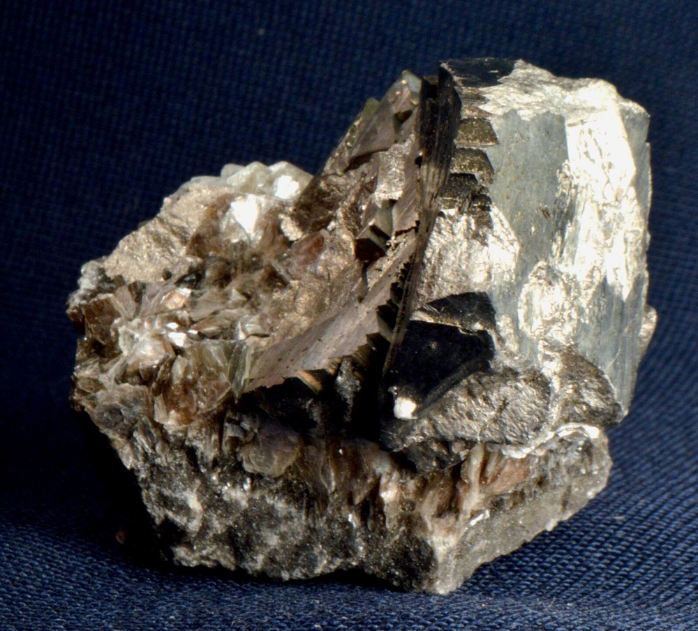 #7842 Arsenopyrite - China