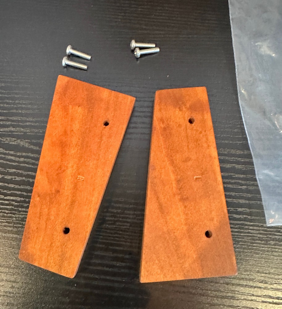 Stereoping Programmer wood side cheeks - cherry