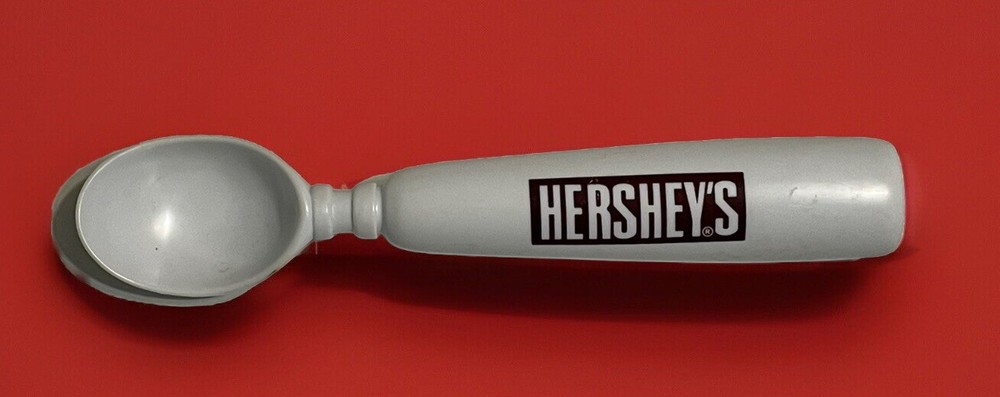 HERSHEY'S CHOCOLATE WHITE PLASTIC ICE CREAM SCOOP 8.75"