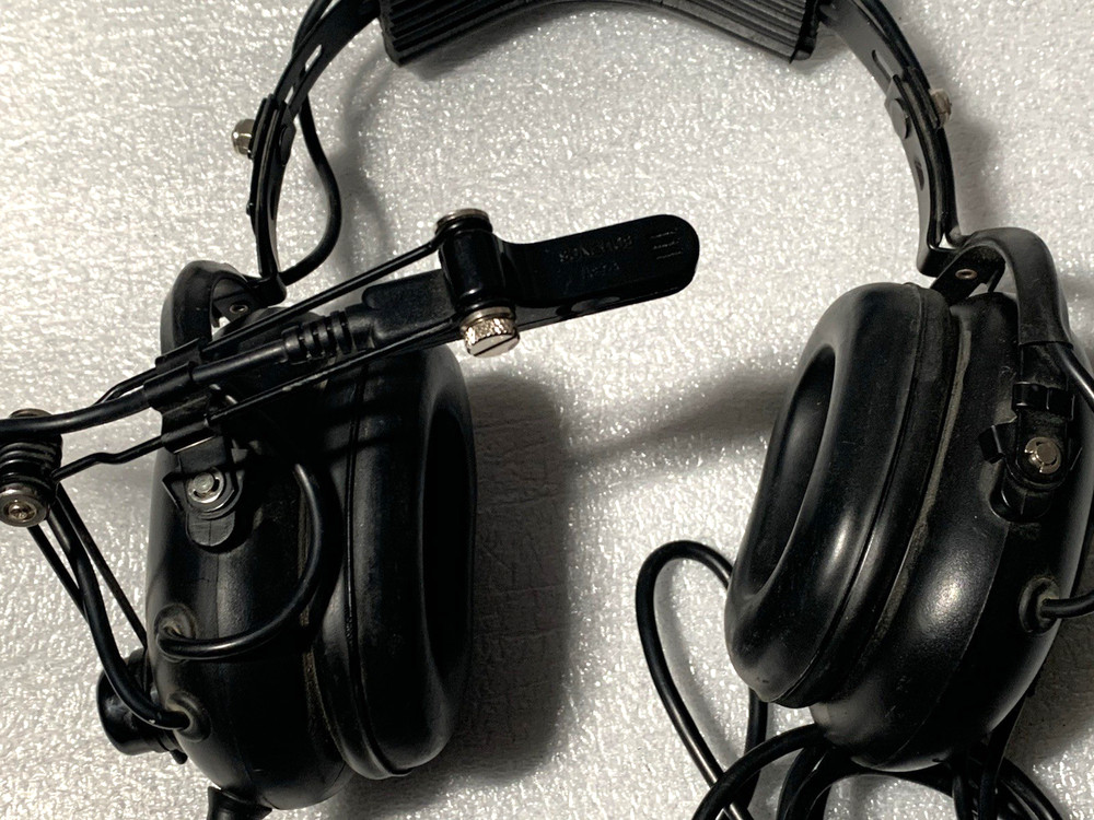Flightcom Headset with Sonetics A-7A Microphone - Pre-Owned