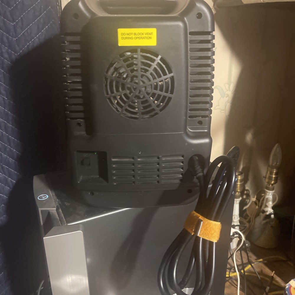 Emerson Portable Mini Frige Cooler