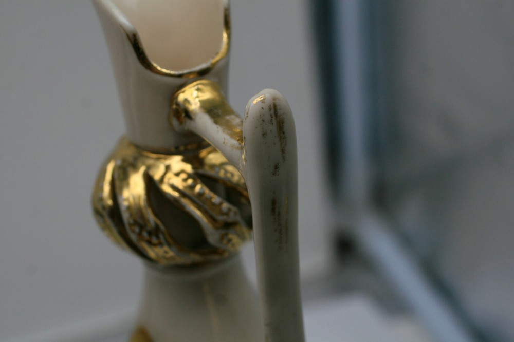 GERMAN PORCELAIN PITCHER/DECANTER