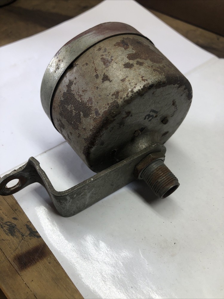 VINTAGE BICYCLE ROLLFAST SPEEDOMETER LOT C