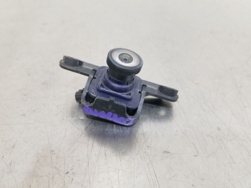 18 2018 CHRYSLER PACIFICA REAR VIEW CAMERA PROJECTOR