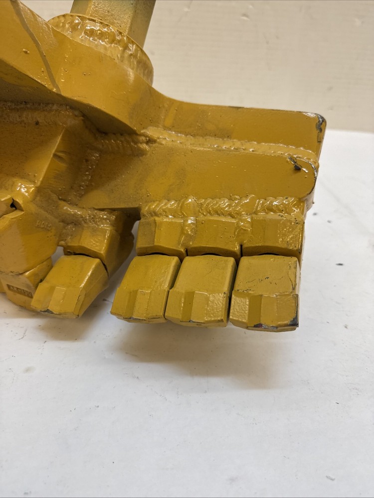 16" combo cutting head with wing cutters On 1-5/8” hex with carbide teeth