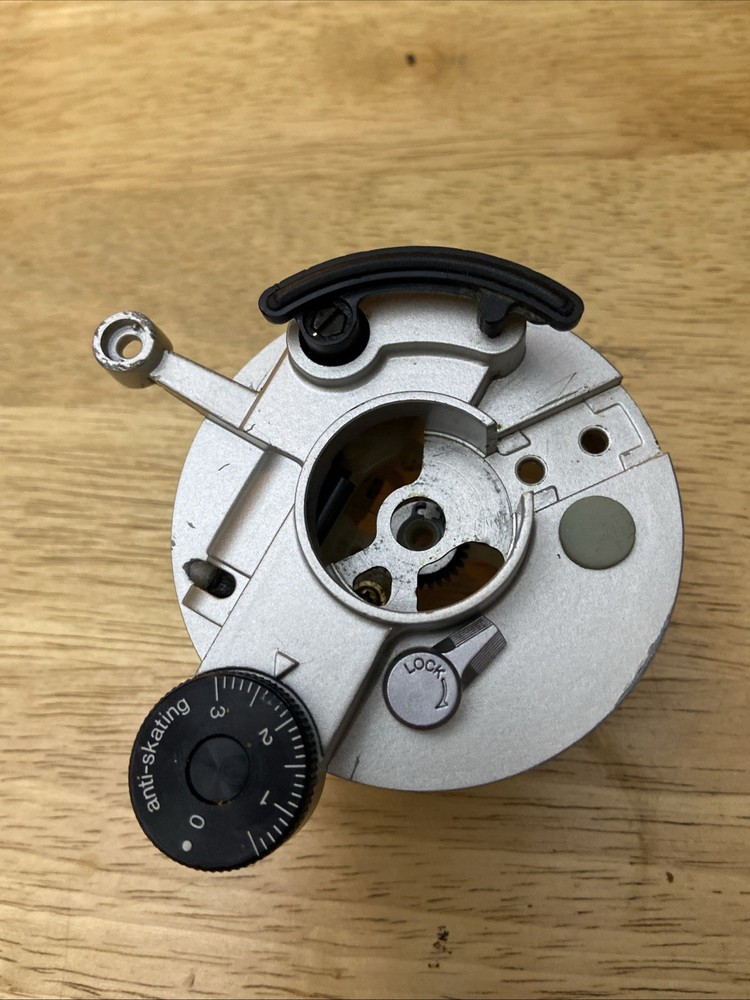 Technics sl1200, Sl1210 mk2 tonearm base