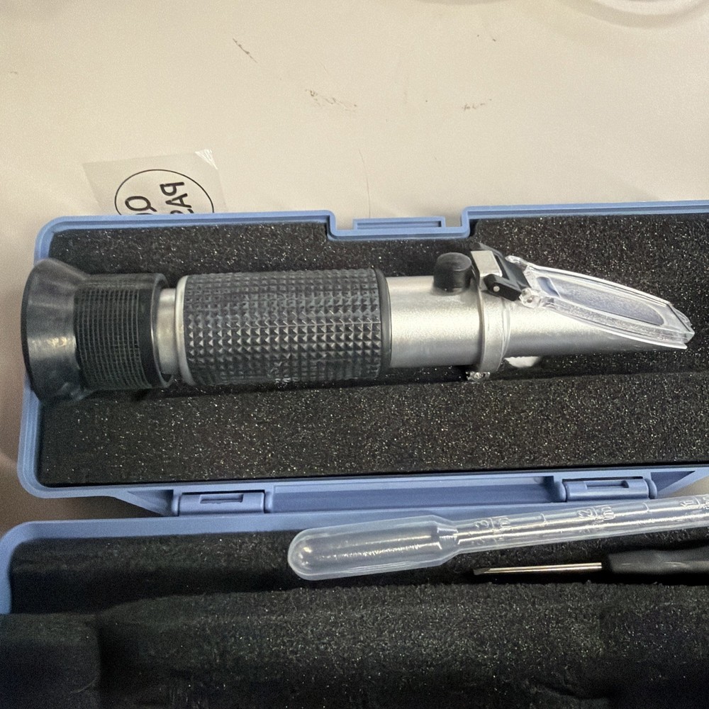 Portable Refractometer
