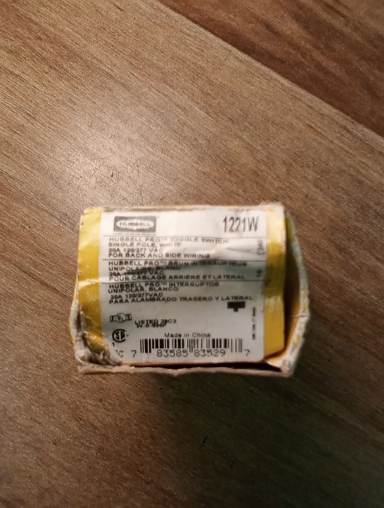 Hubbell Toggle Switch - 1221W