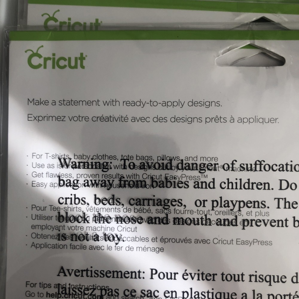 Cricut Iron-On Design Globe & Airplane **