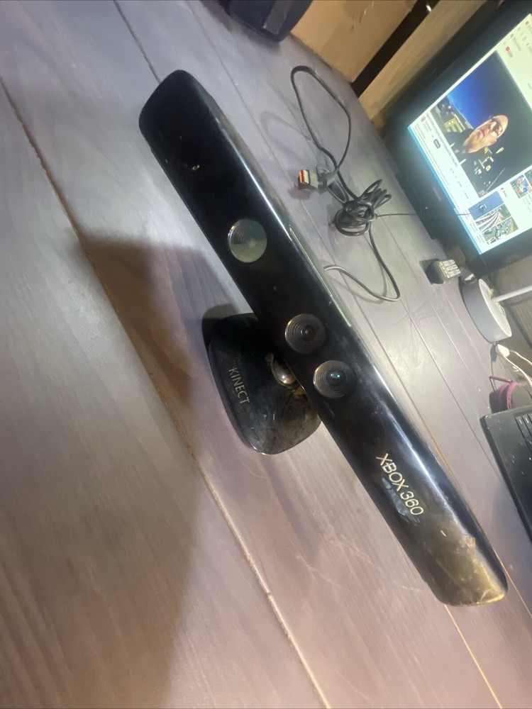 Official Microsoft Xbox 360 Kinect Motion Sensor Bar! ~ Works Great! Fast Ship!