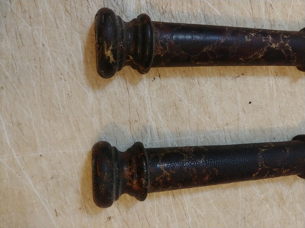 INGRAHAM MANTLE CLOCK WOODEN COLUMNS