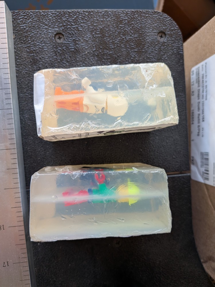 2× Lego Minifigures in Soap
