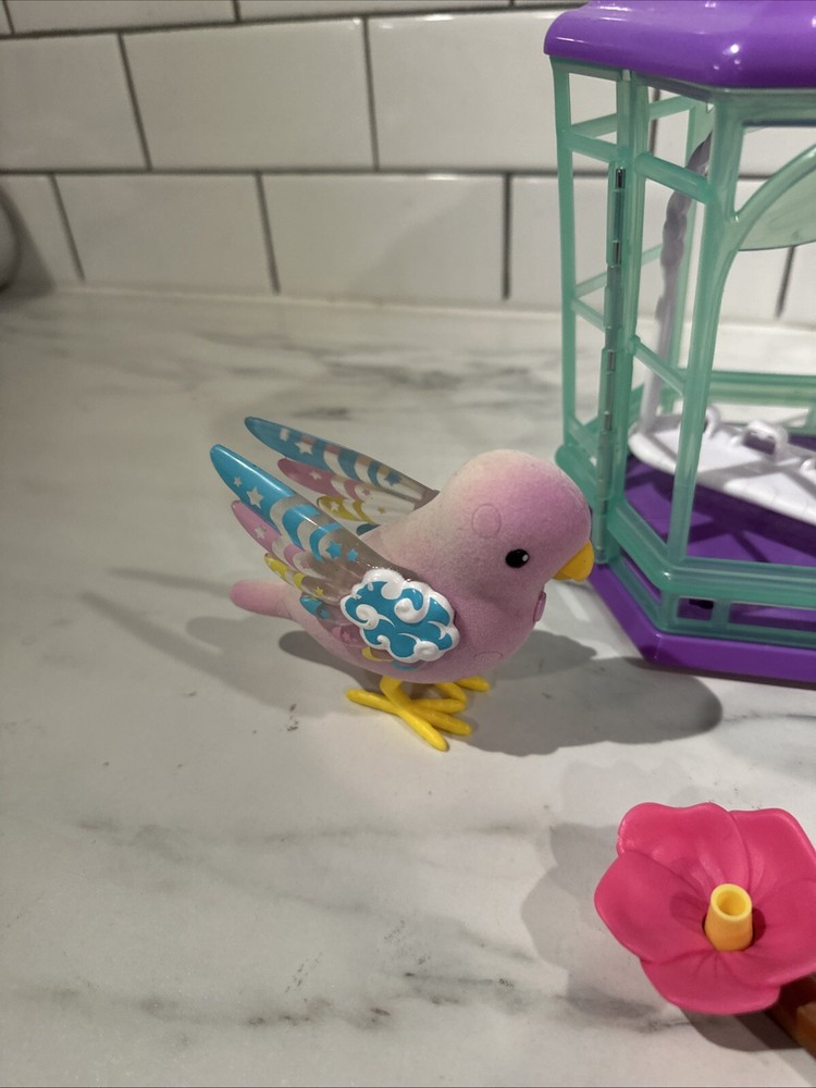 Little Live Pets 3 Lil’ Birds & Cage