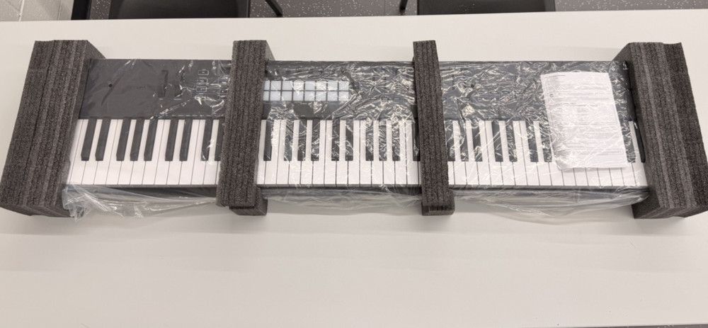 Novation Launchkey 88 [MK3] Keyboard Controller - IN BOX