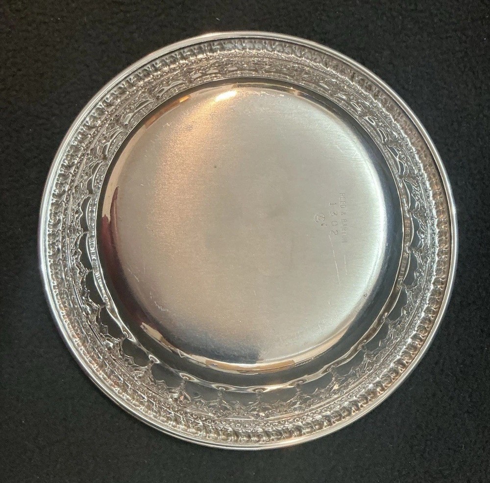 Vintage Reed & Barton Silverplate 6.25” Bowl Engraved Pattern 1302