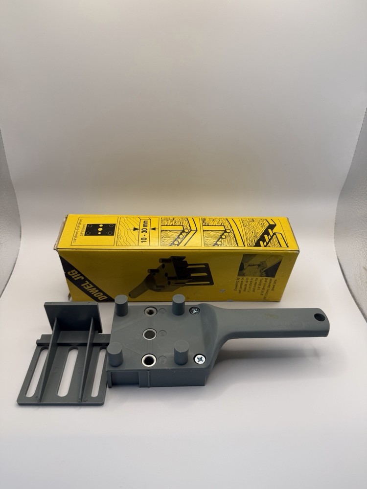 Dowel Jig Hole Aligner, Gray Plastic Self-centering Doweling