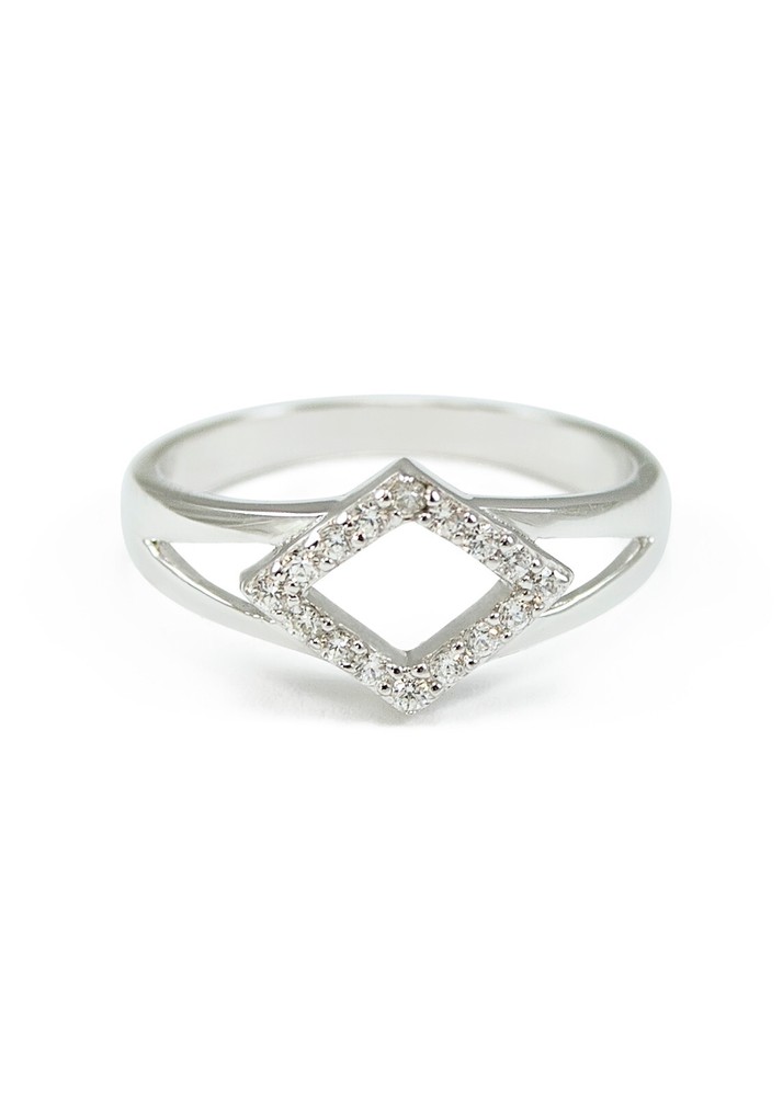 Diamond Shape Sterling Silver ring with CZ's