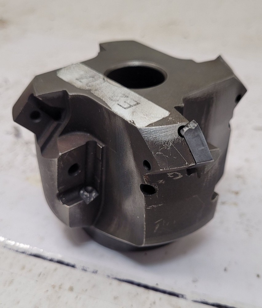 ISCAR 3190616 F135/90AC Mill