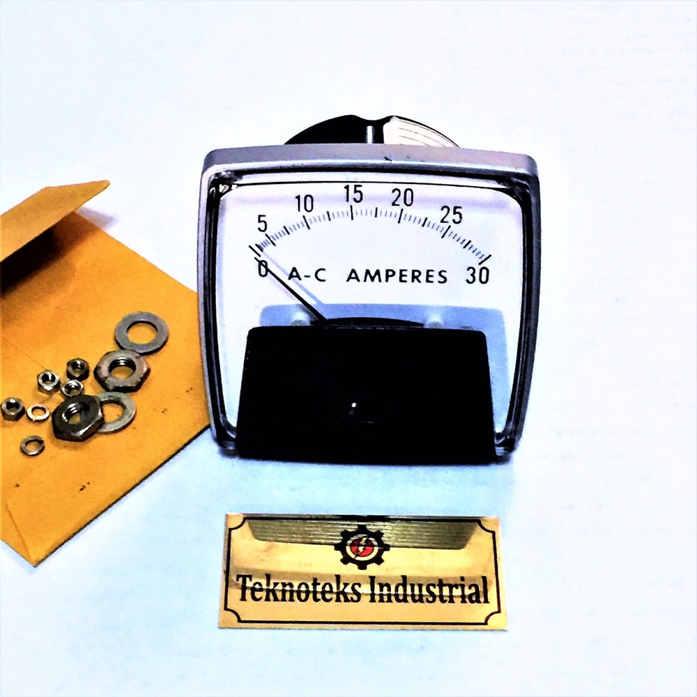 YOKOGAWA 250240 LSNL AMMETER 0-30A RANGE