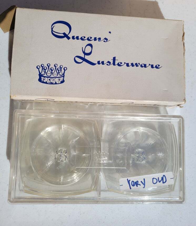QUEENS LUCITE LUSTERWARE COASTERS