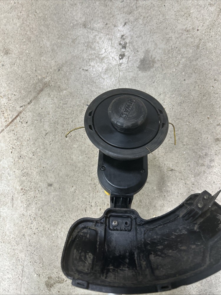 DeWalt DCST925B 20V MAX 13 in Cordless String Trimmer Tool Only Z16