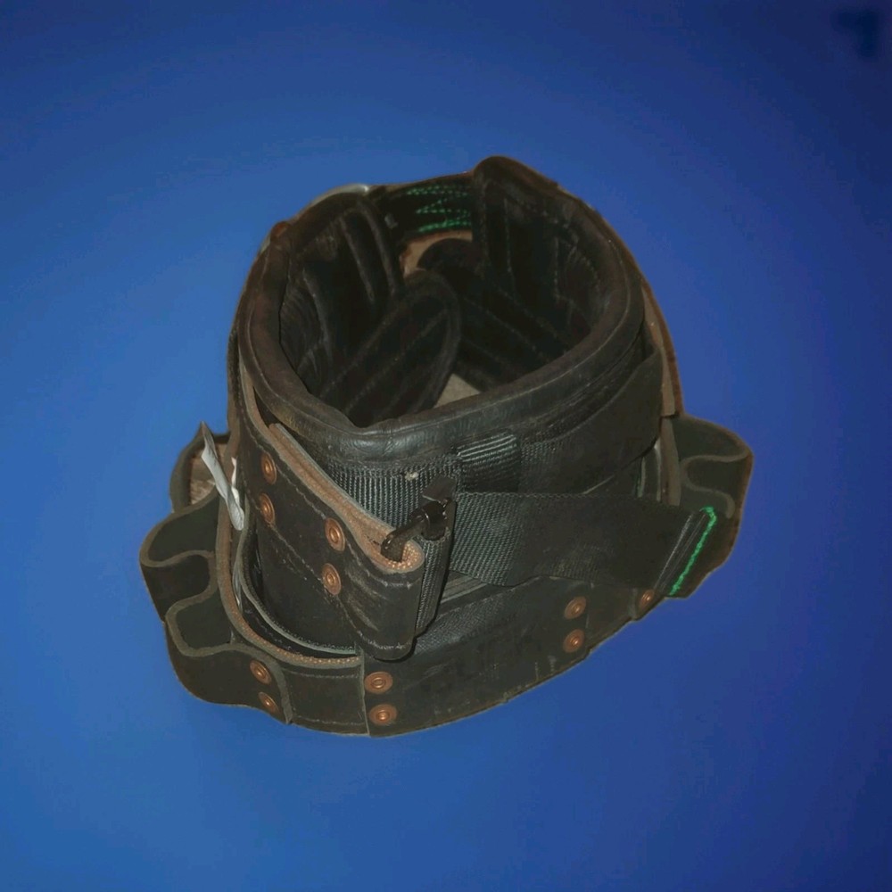 BUCKINGHAM 20192CM Size M23-26Lineman Strap Pole Tree Climbing Belt.