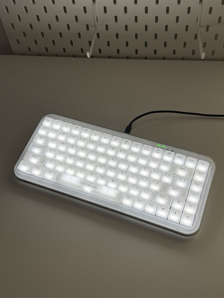COOLKILLER Balloon84 Compact Keyboard Illuminated Wired USB White QWERTY Layout