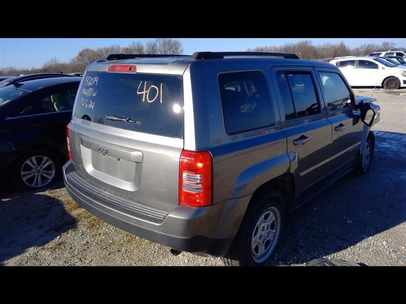 14-16 JEEP COMPASS Transmission Module Left Hand Under Dash 05150822AD