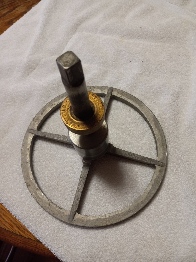 Pelican Head #12 drive mandrel as pictured