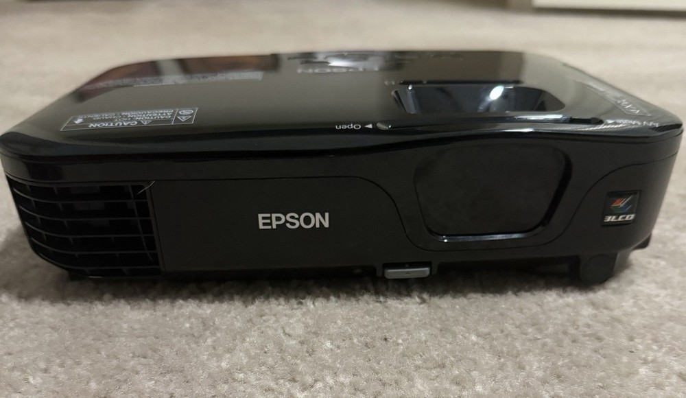 Epson EX5210 3LCD Desktop Projector with Remote, Cables, Carrying Case
