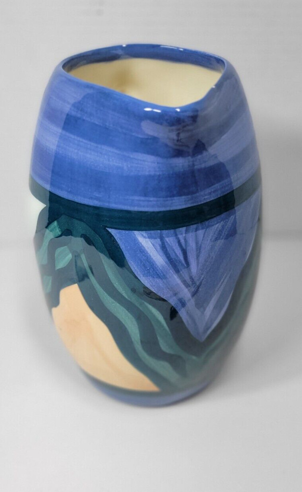 Vintage 1988 Signed Gail Pittman 8" Pitcher /Jug has "Tiny Chip"