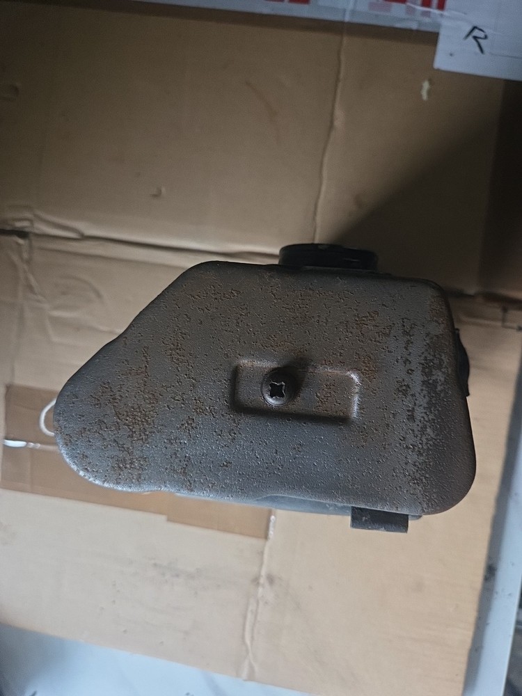 Yamaha RD200 A/B Airbox