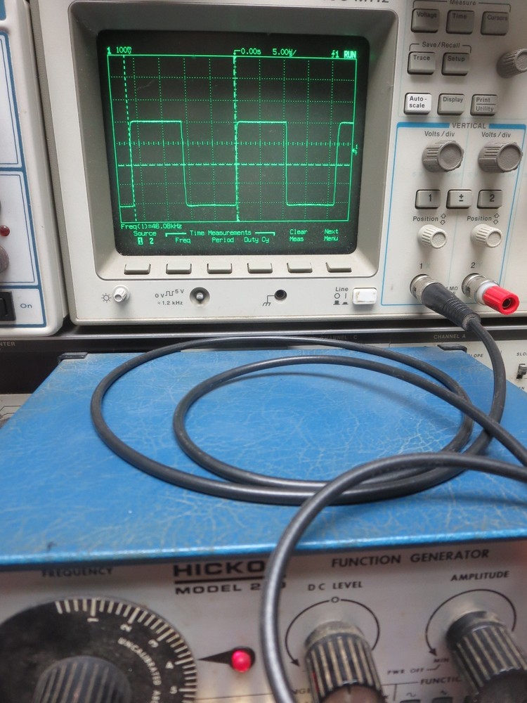 HICKOK Model 270 Function Generator Manual and Schematic tested by Eddie Mikells