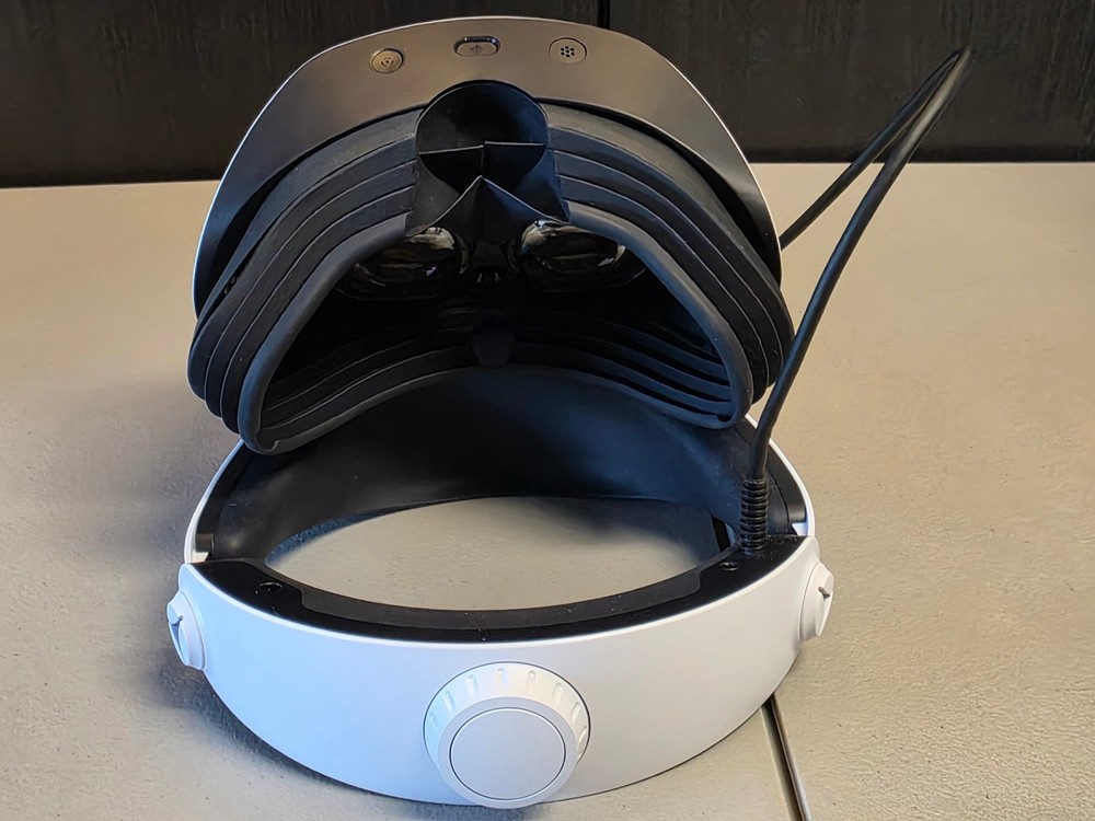 Sony PlayStation VR2 for PS5 Read Ad