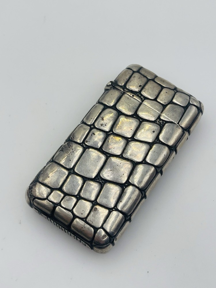 Antique Sterling Silver Cobbled Brick Pattern Vesta Match Safe