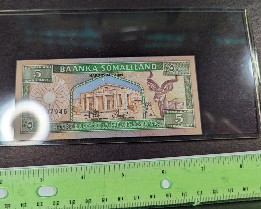 SOMALILAND 5 SHILLINGS 1994 UNC