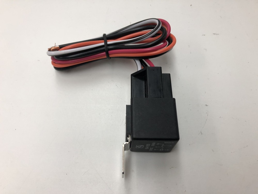 Universal Audiovox Car Alarm Starter Kill Relay with Socket Diode & Harness