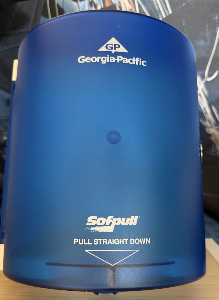 Sofpull Center Pull 52402 Georgia Pacific Towel Dispenser w/Key Blue White *READ