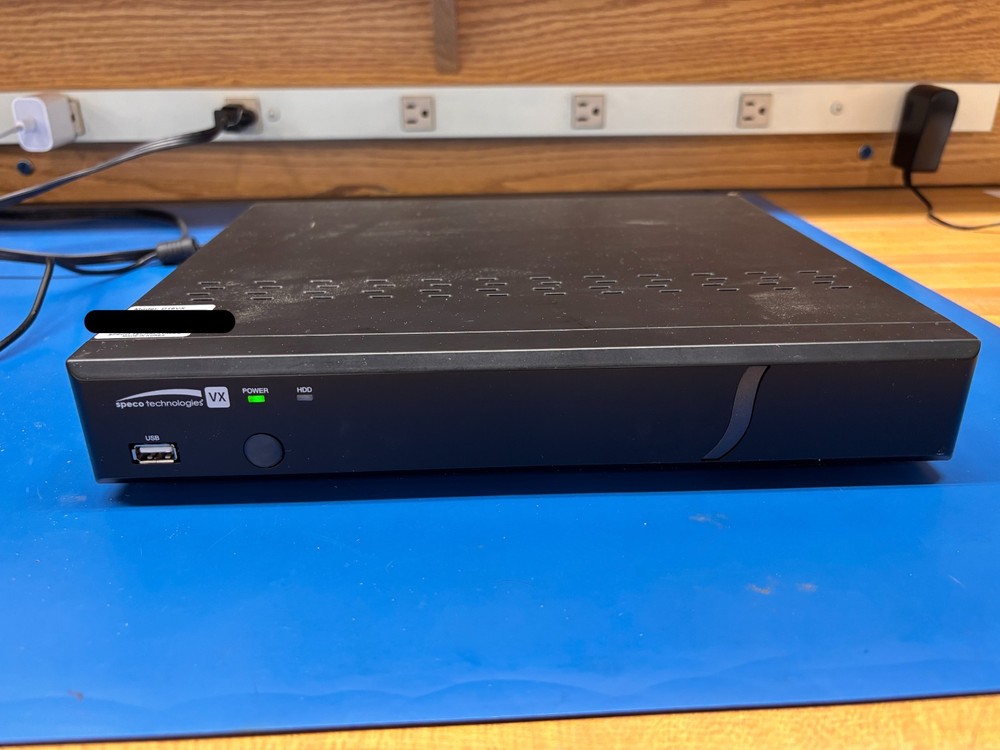 Speco Technologies D16VX Digital Video Recorder 4TB