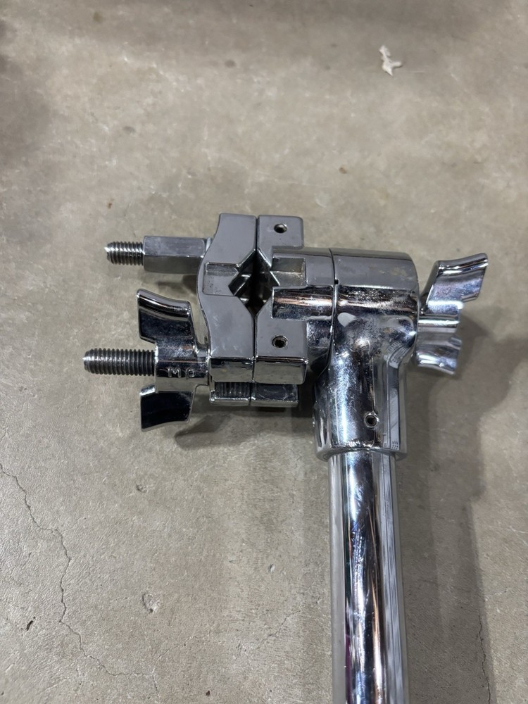 DW Double Adjustable V Clamp Tube