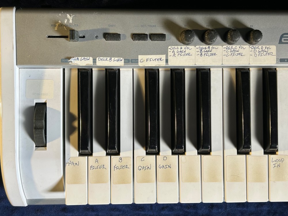 ESI Key Control 25XT Keyboard/Controller (Midi/USB)