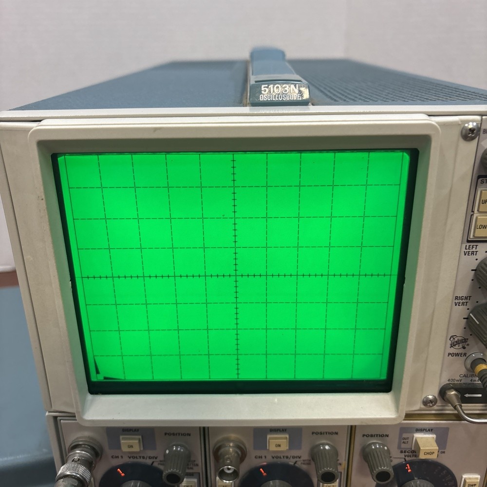 TEKTRONIX 5103N Oscilloscope ***Turns On