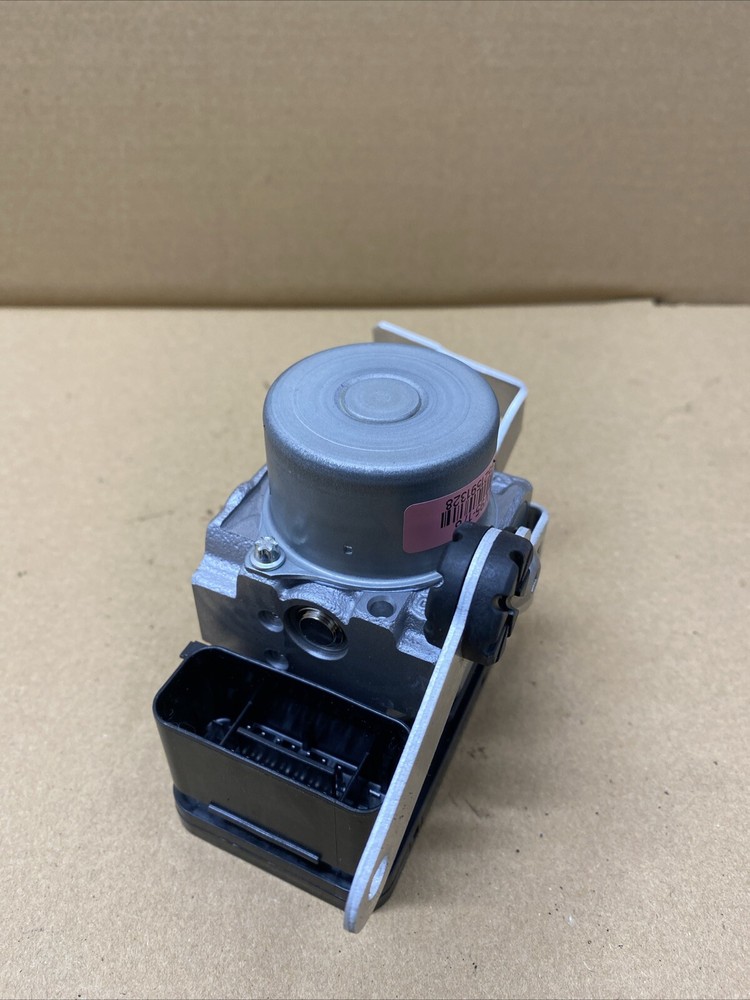 Honda Cbr1000rr-r Fireblade Sp 2024 ABS Pump Controller