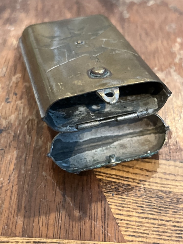 Antique Match Safe Pocket Holder - Cat Engraving