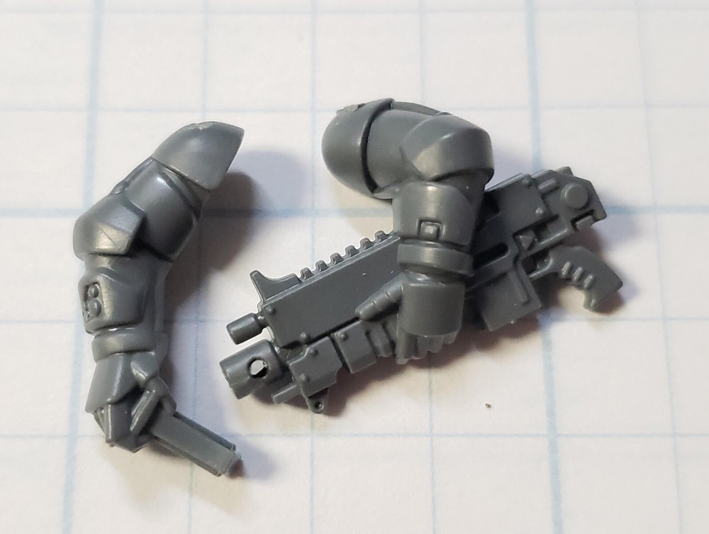Warhammer 40k Space Marine Bits Intercessor Reloading Bolter Arms