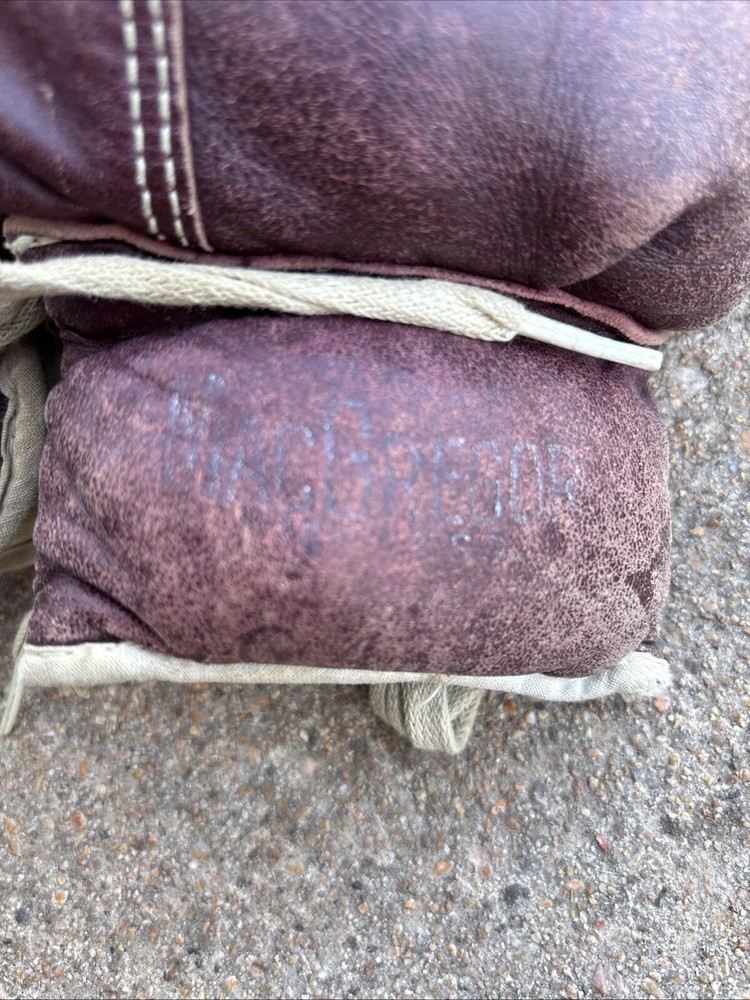 Vintage MacGregor G433 Boxing Gloves