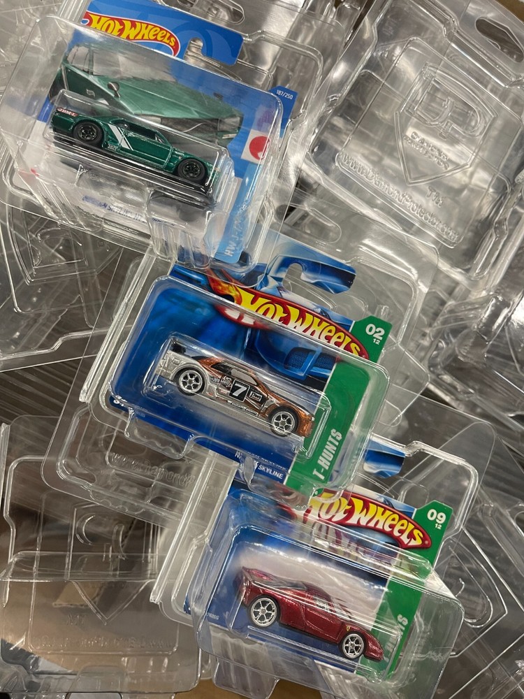 Diamond Protector 30 Pack Short Card Diecast Case for Hot Wheels
