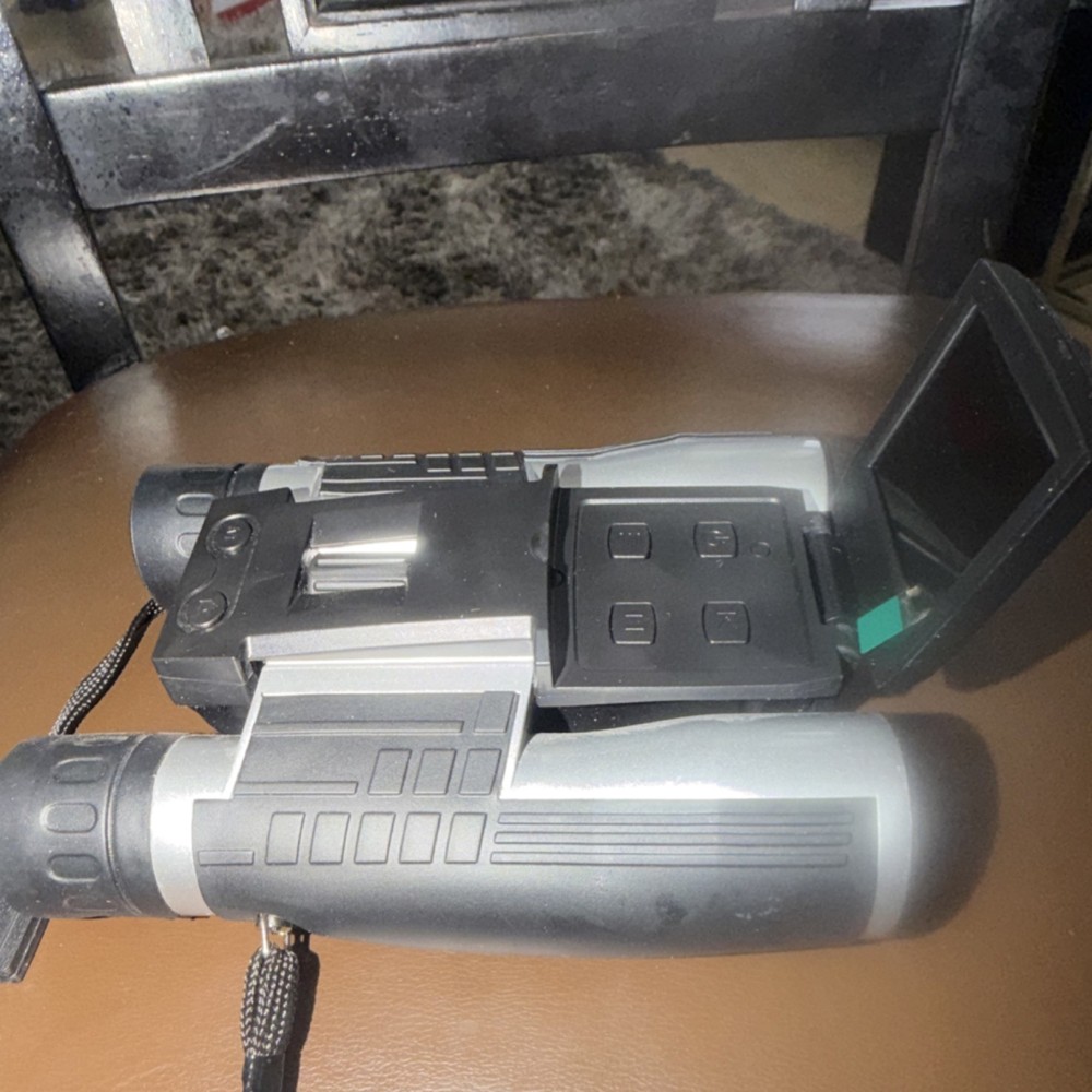 Digital Night Vision Binoculars with Display Screen Black Silver