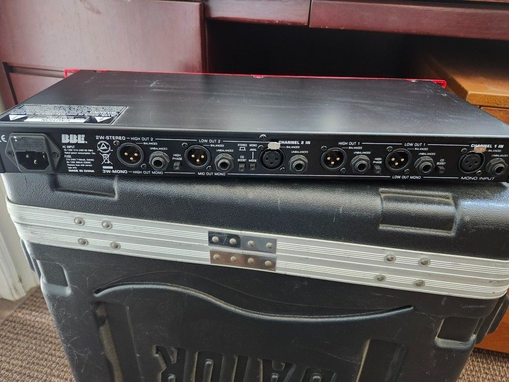 BBE MAX-X3 2 Way Stereo/3Way Mono Crossover