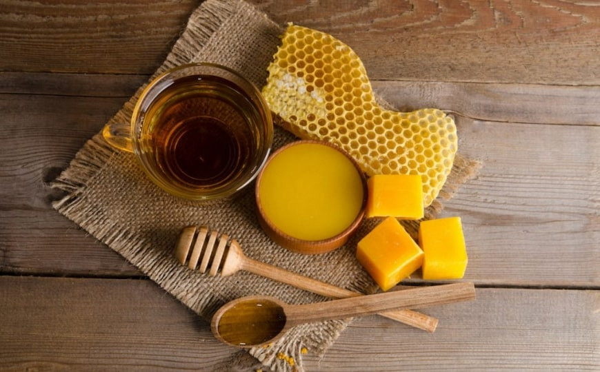 BeeWax Cream made in GREECE